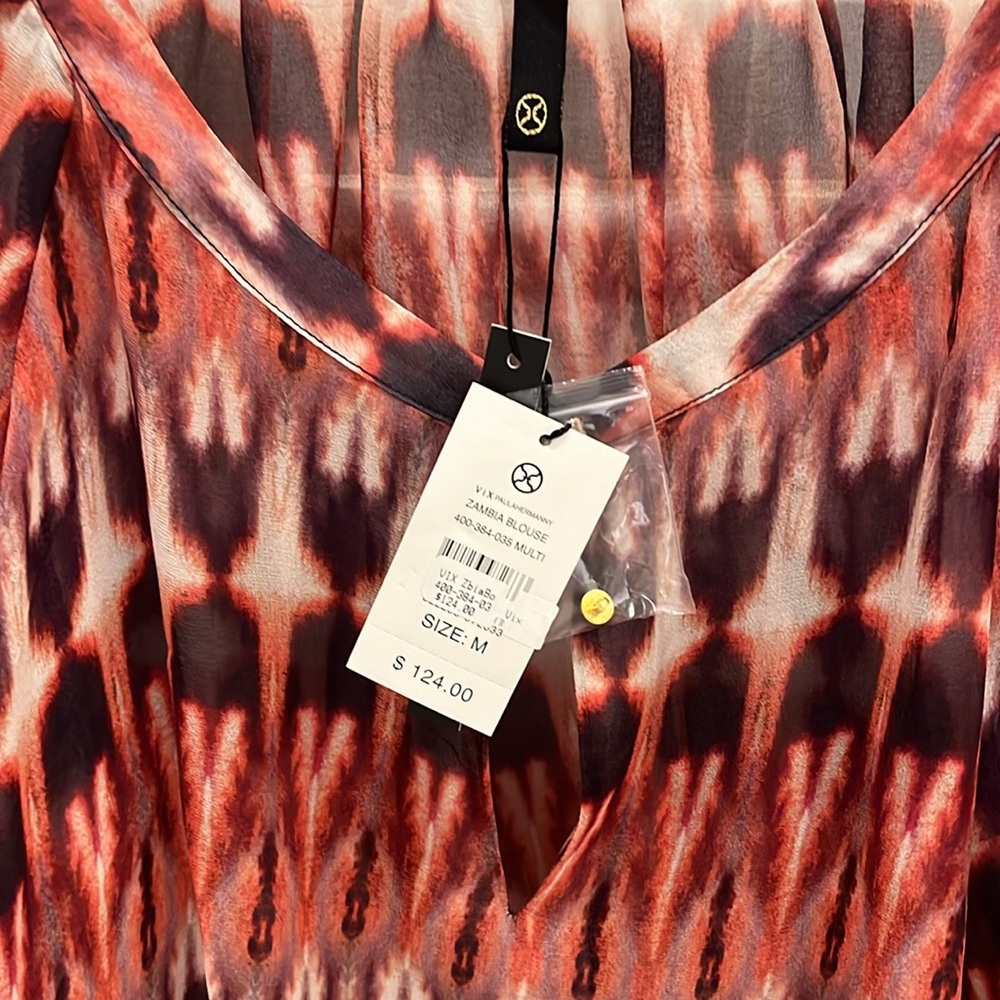 Vix Blouse - Picture 2 of 3